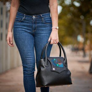 IsetNofret Alexandria Tote with Independent & extra interchangeable flap